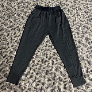 Puma Cropped Joggers